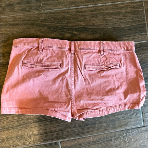 Express Red Shorts - Picture 2 of 3